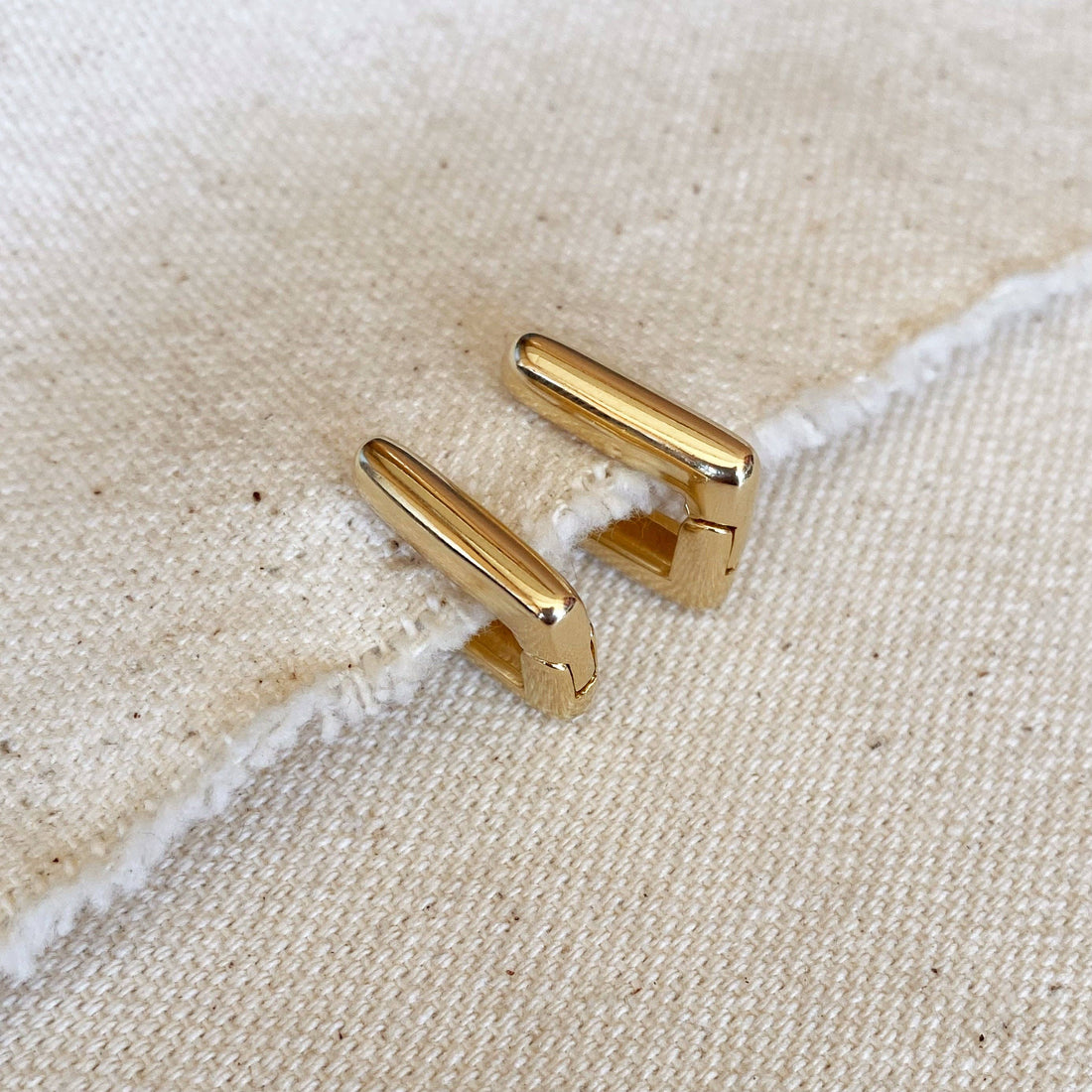 GoldFi - 18k Gold Filled Rectangle Shaped Hoop Earrings
