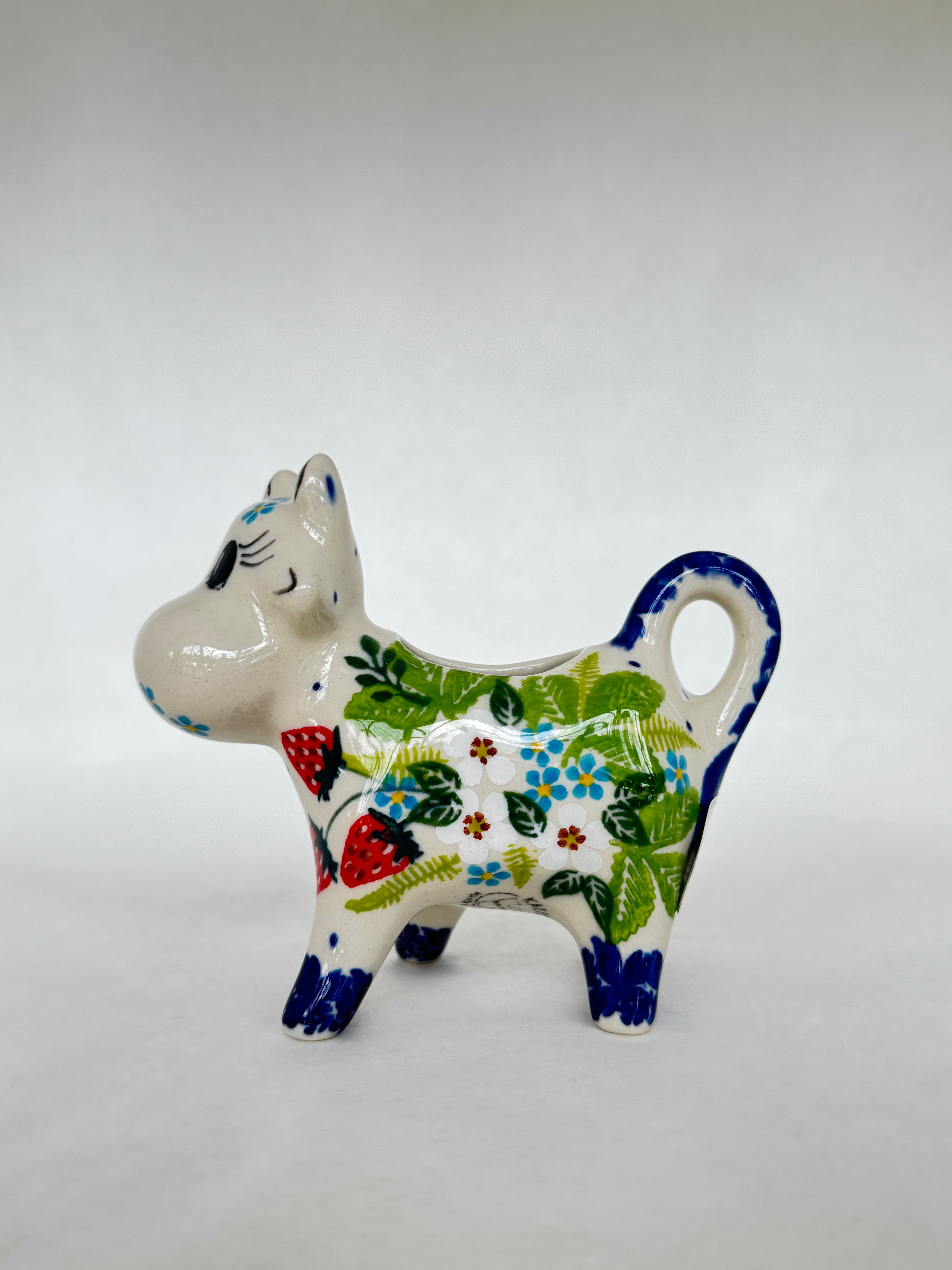 KALICH Strawberry Fields Cow Creamer