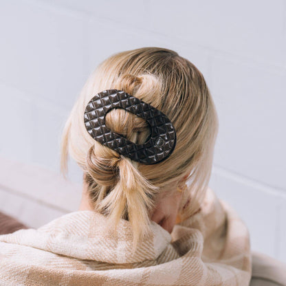 TELETIES - Flat Round Hair Clip | Large | Truly Taupe Quilted