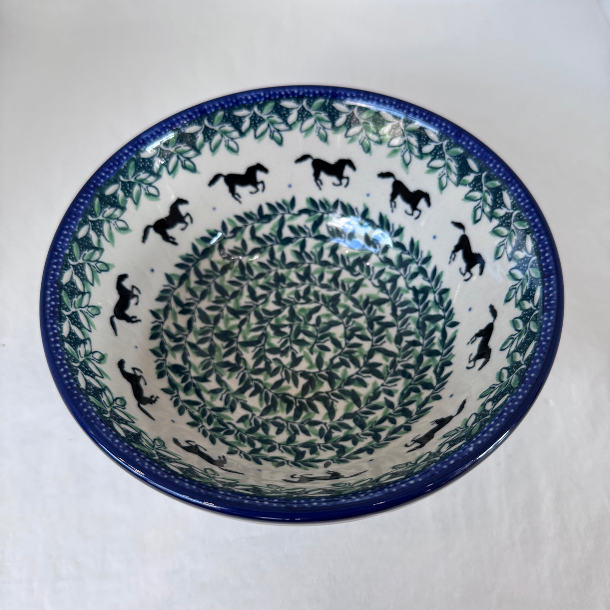 Black Beauty Nesting Bowl 6.5"