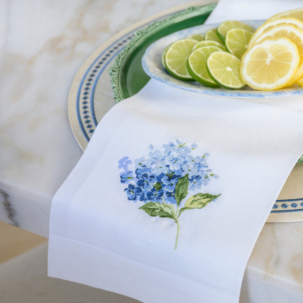 Arte Italica &amp; Crown Linen Designs - Hydrangea Towel