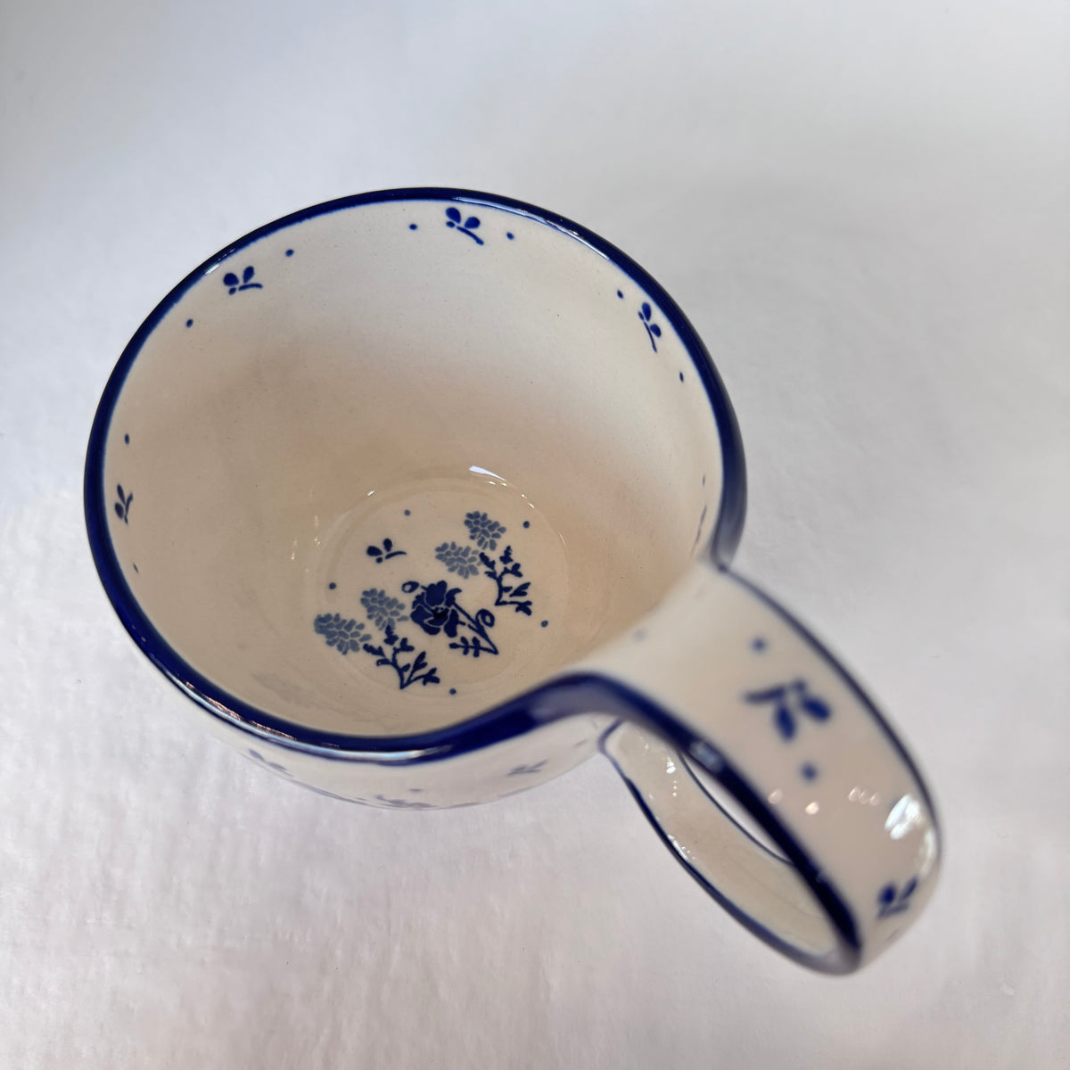 Bluebonnets Bowl w/Loop Handle