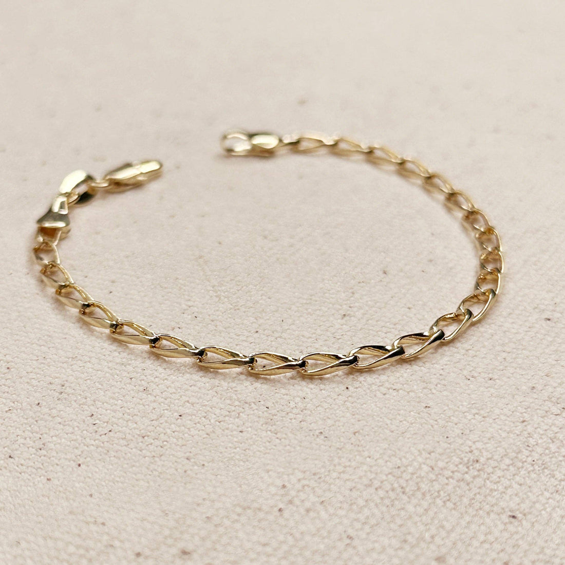 GoldFi - 18k Gold Filled Slight Twist Link Bracelet