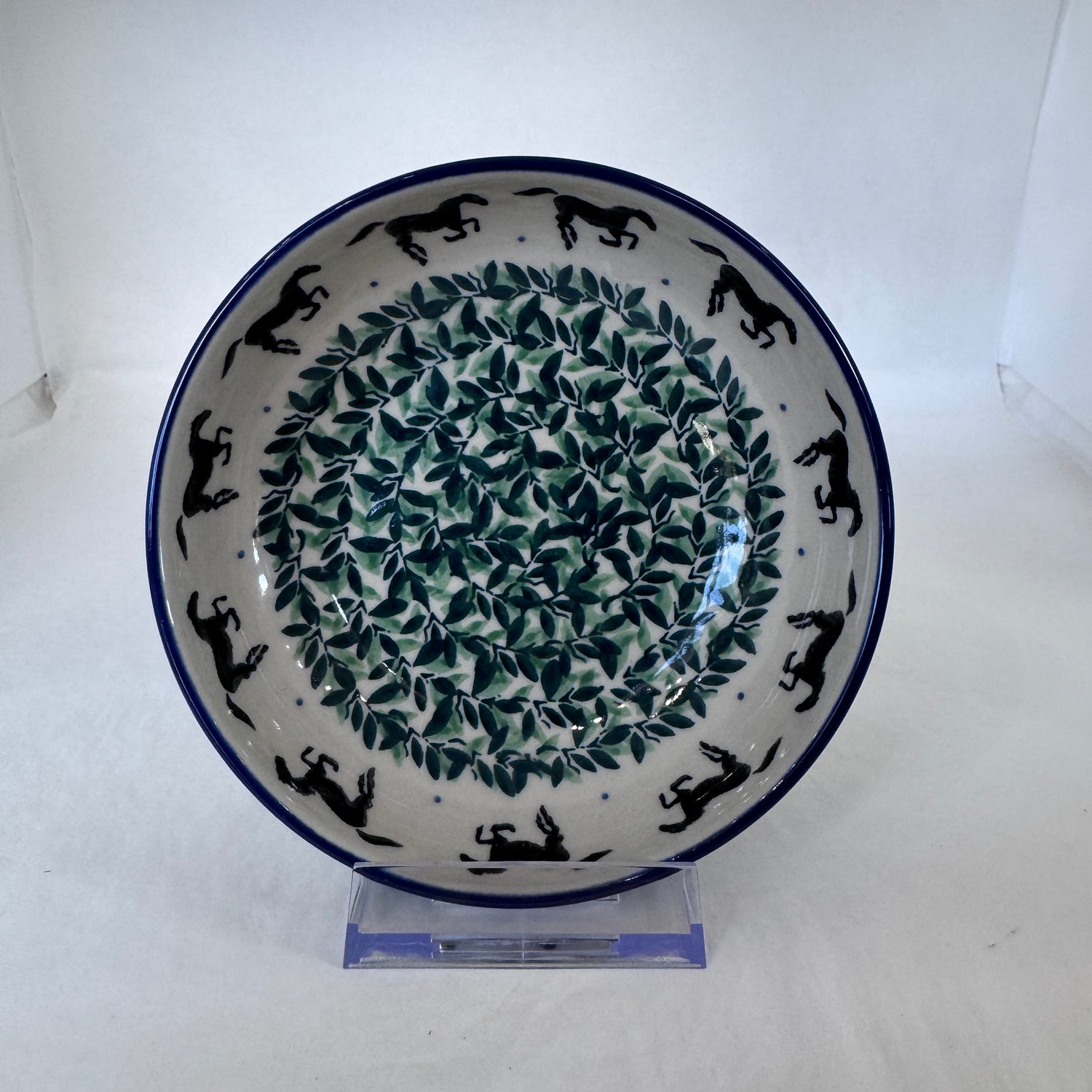 Black Beauty Shallow Bowl 5"