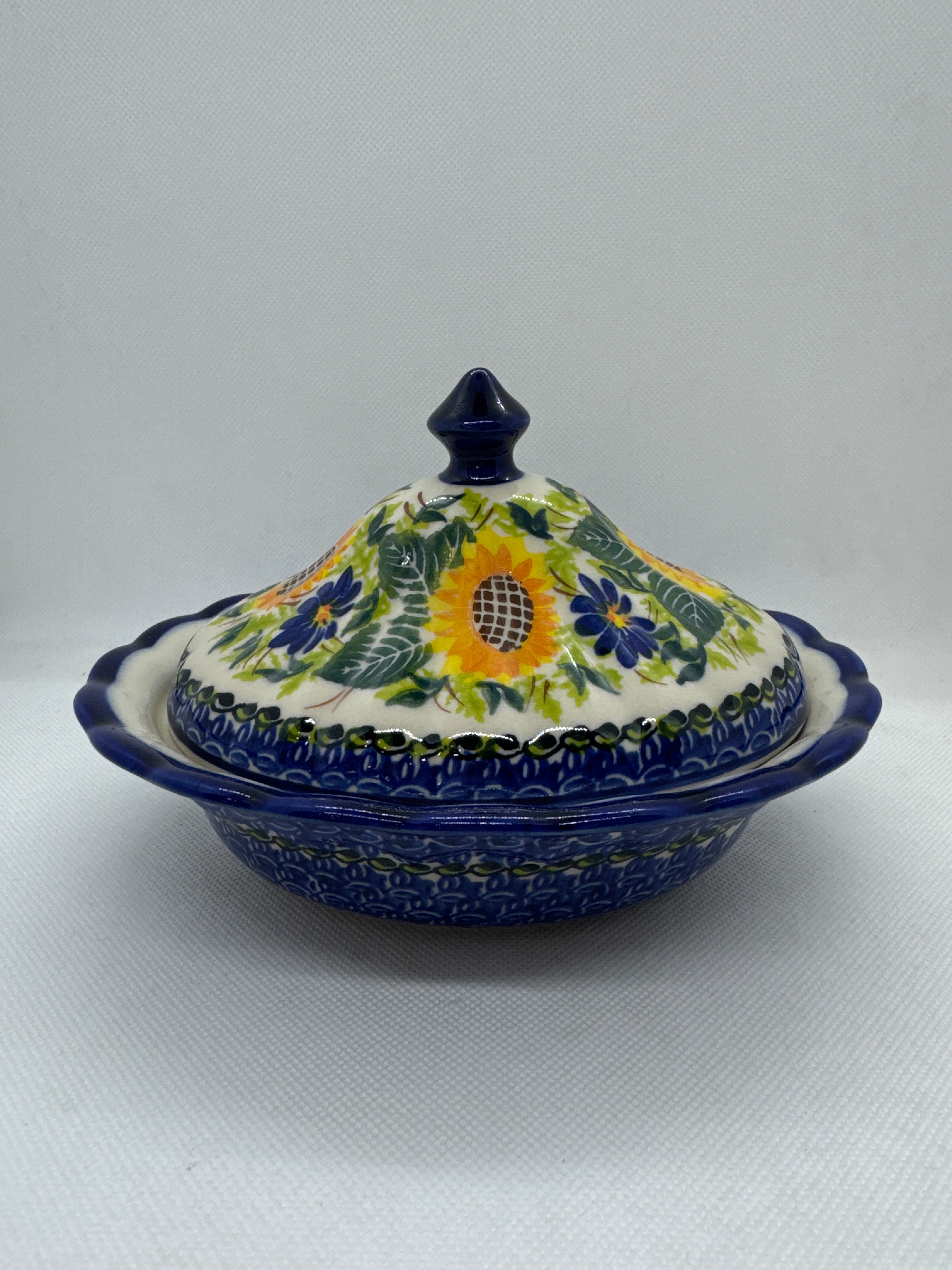 KALICH Sunflower Fields Scalloped Butter Dish