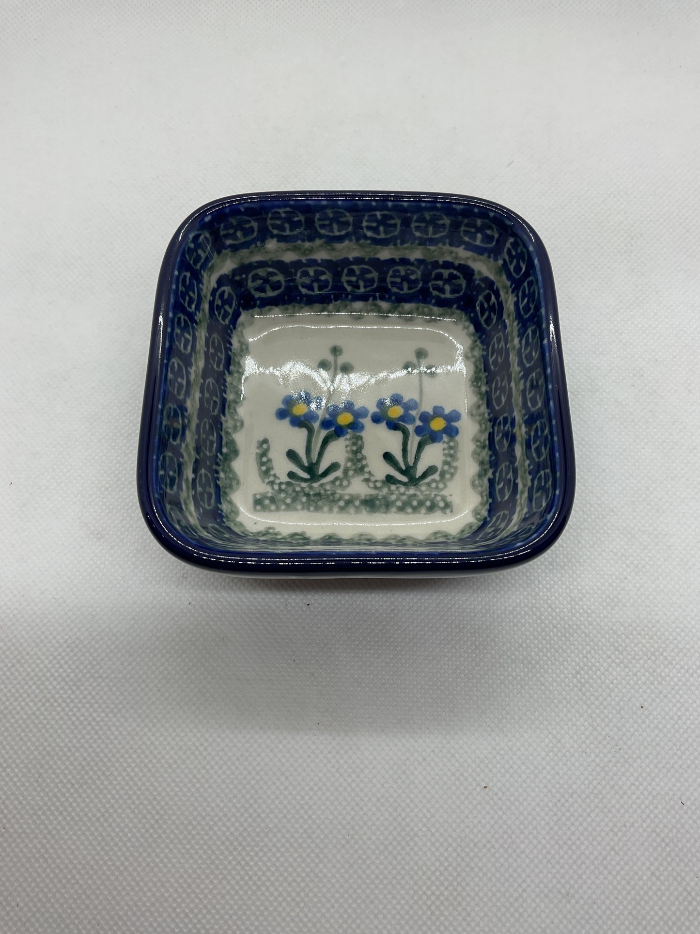 Blue Spring Daisy Square Ramekin