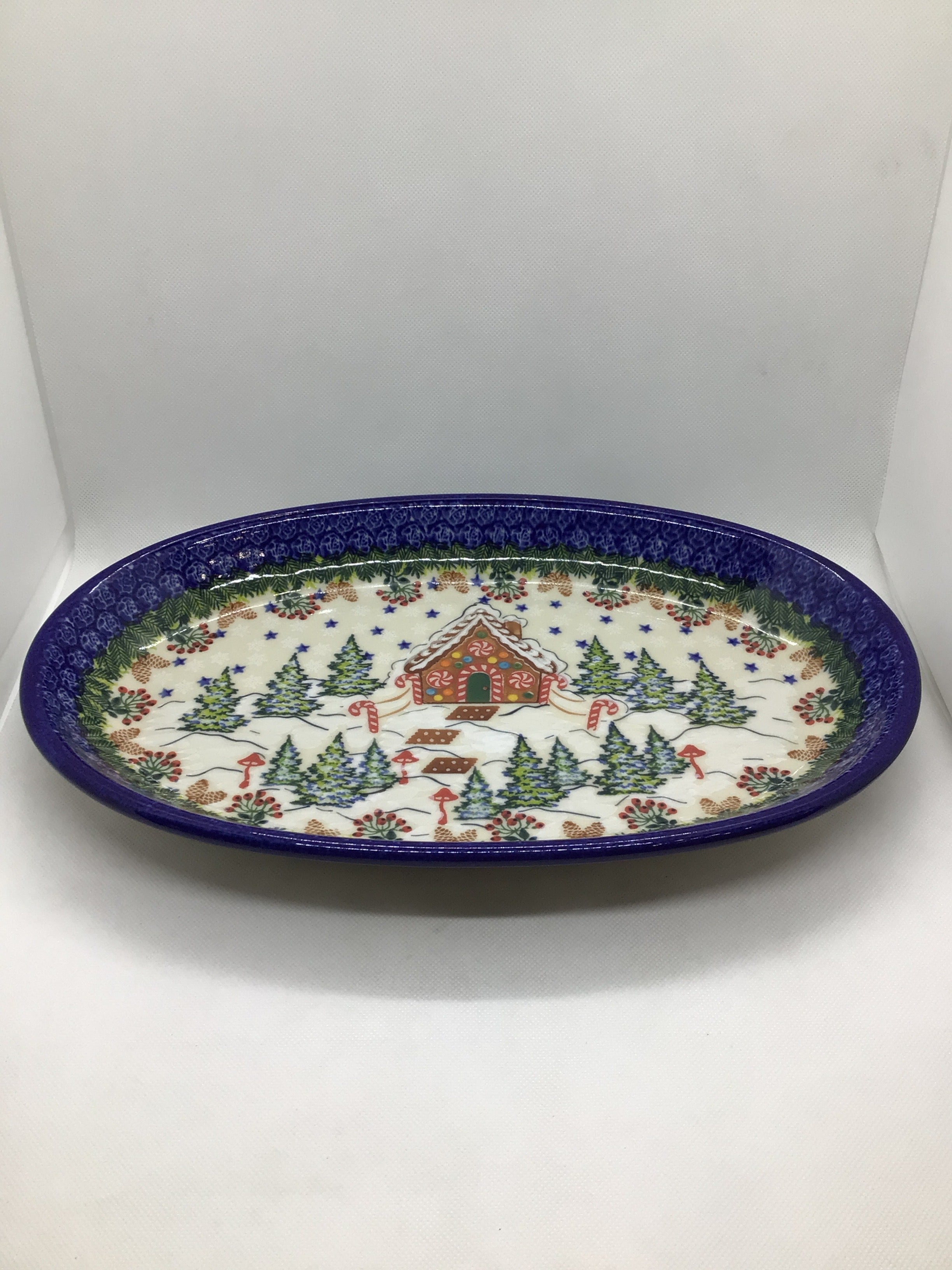 KALICH Gingerbread House Oval Platter