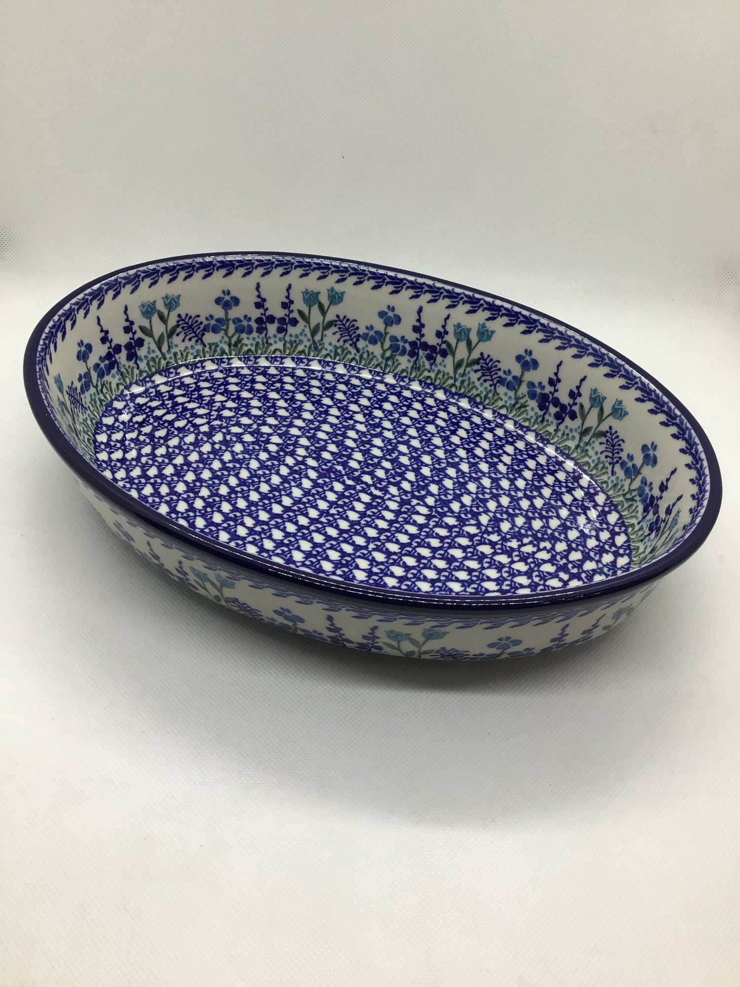 Little Gems Oval Baker 10.5"