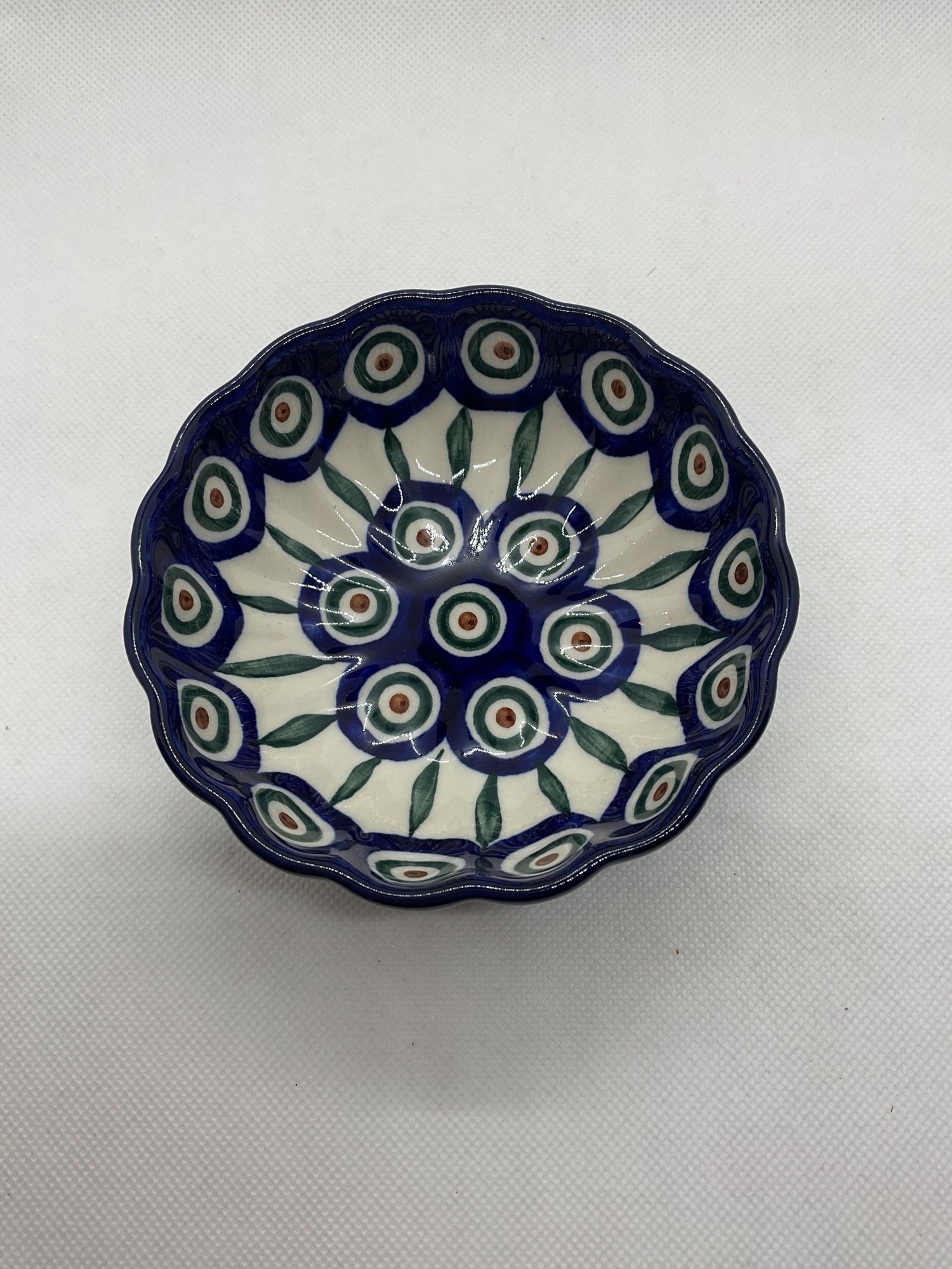 Traditional Peacock Scalloped Bowl 4.5&quot;