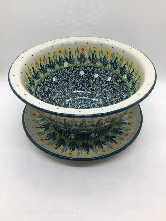 Daffodil Berry Bowl w/Saucer