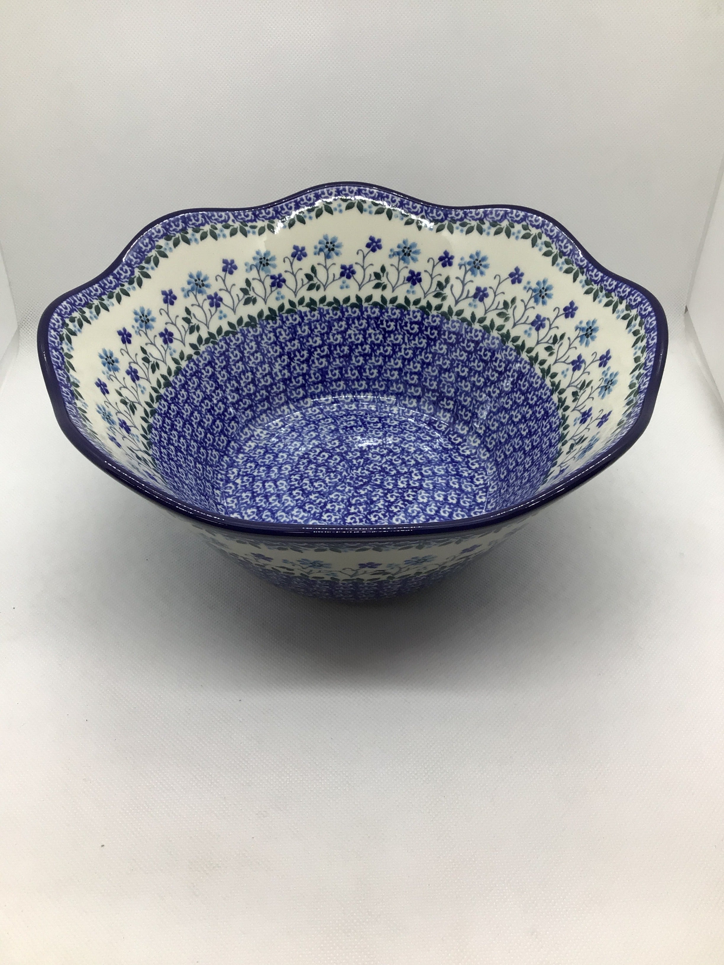 Polish Pottery Wavy Edge Nesting Bowls