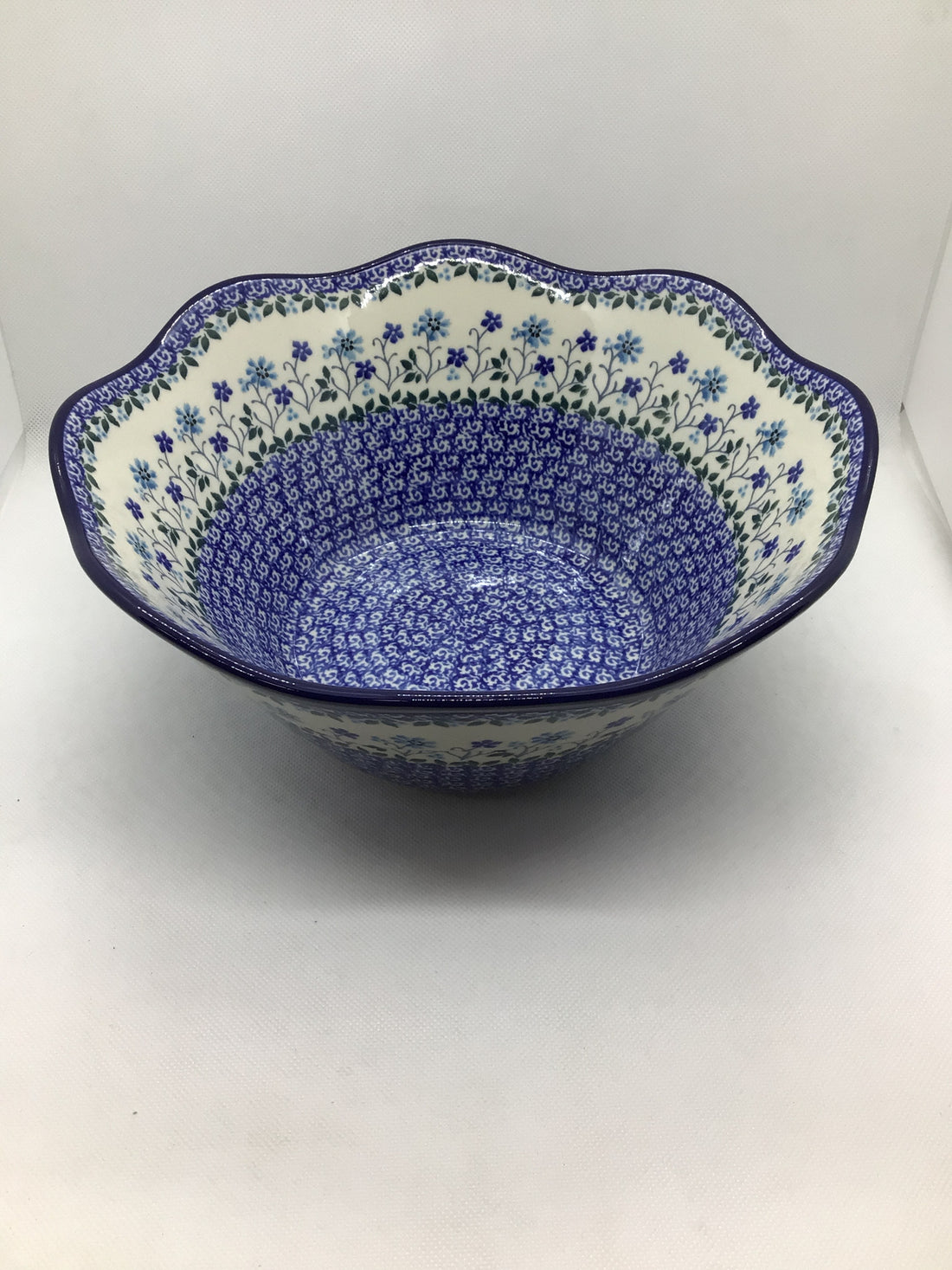 Georgia Blue Wavy Edge Bowl 10"