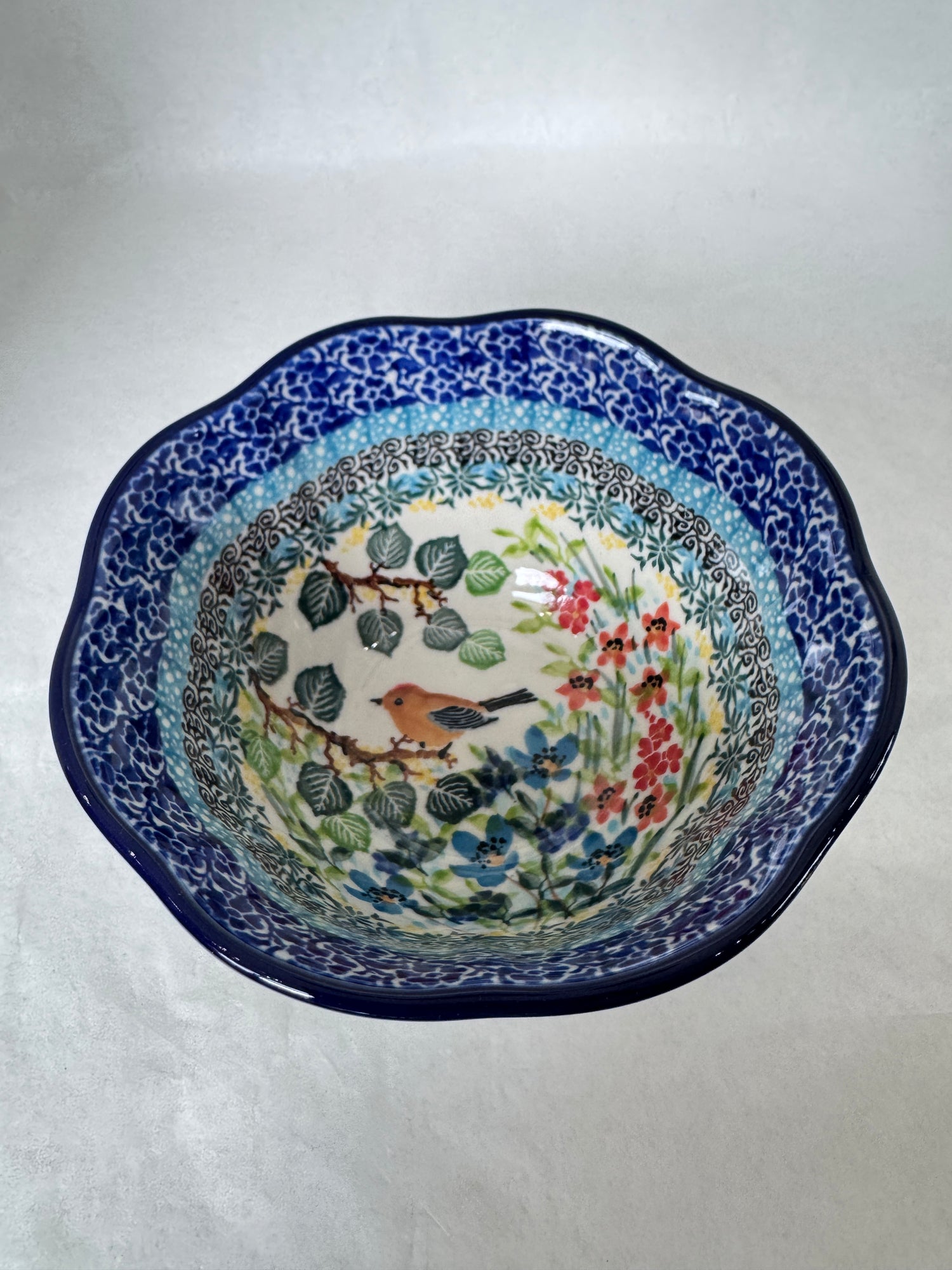 U5098 Ruffle Edge Bowl 6"