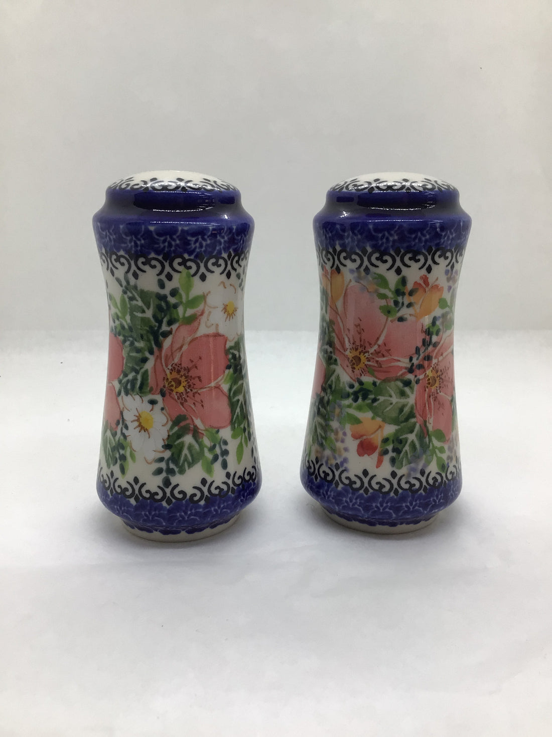 KALICH Magnolia Salt &amp; Pepper Shaker