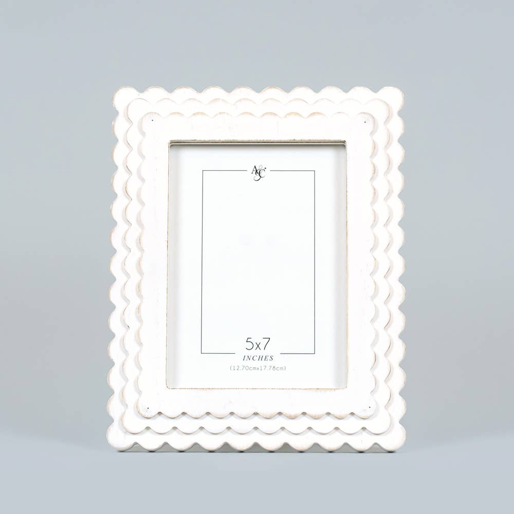 Adams &amp; Co. Wood Photo Frame Scallop 5x7