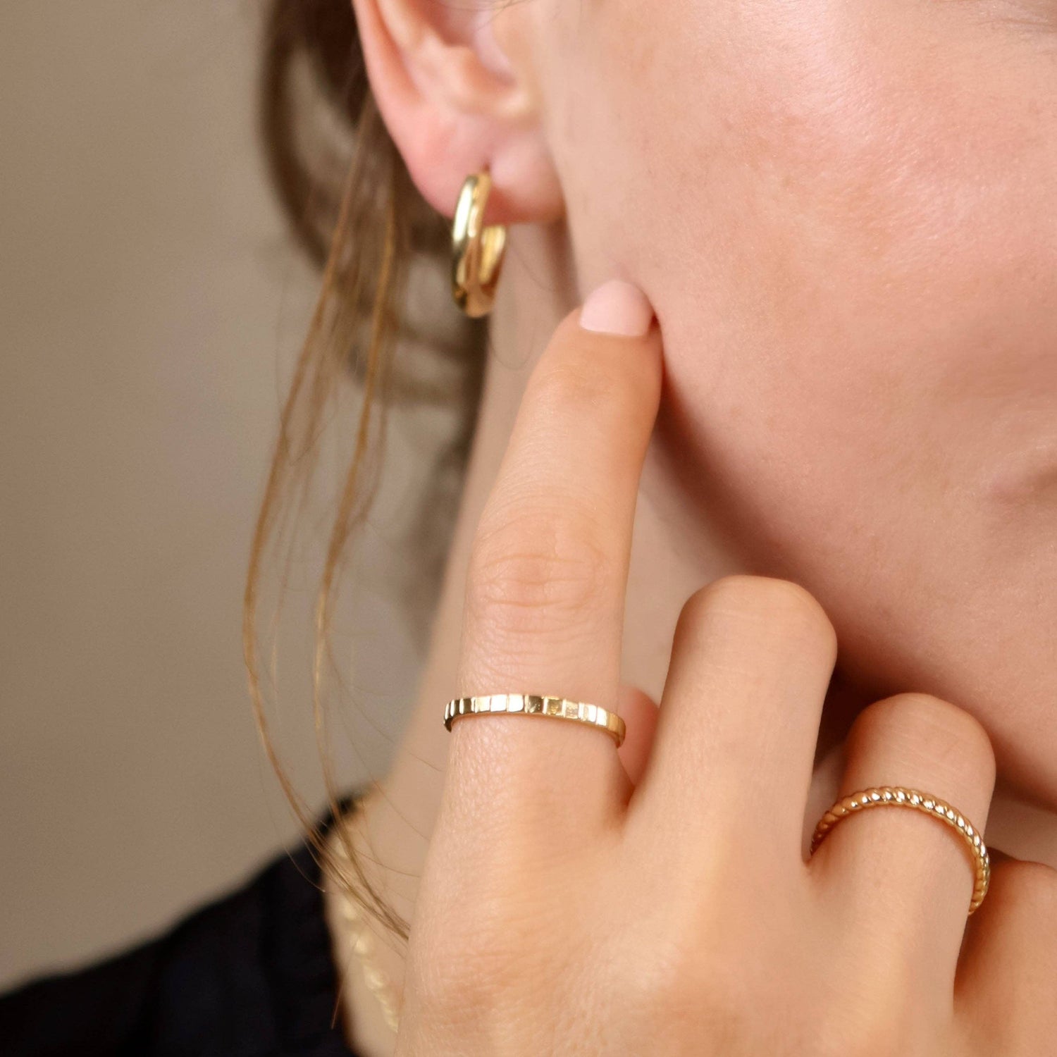GoldFi - 18k Gold Filled 2mm Diamond Cut Band Ring