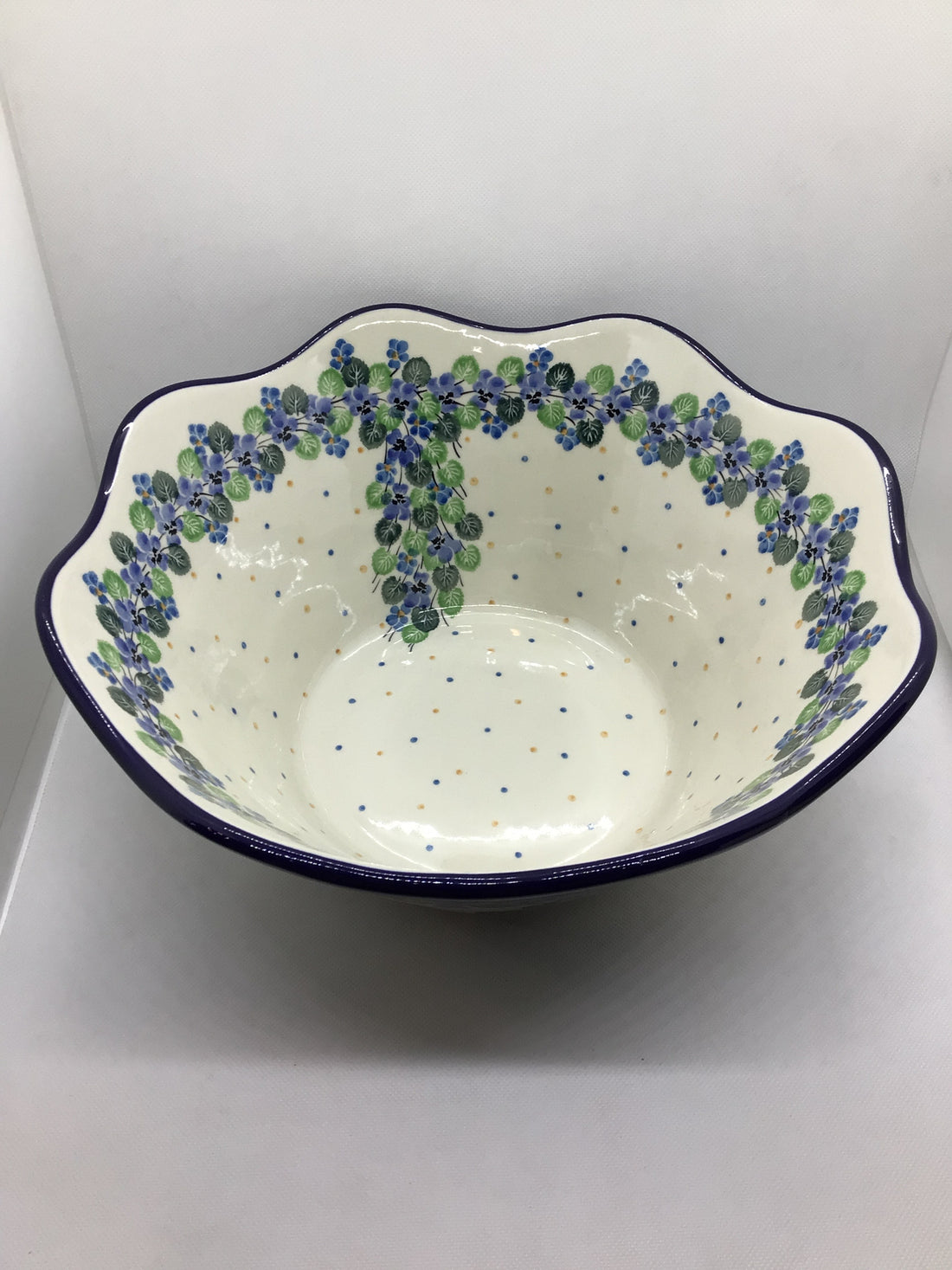 Spring Viola Wavy Edge Bowl 12&quot;