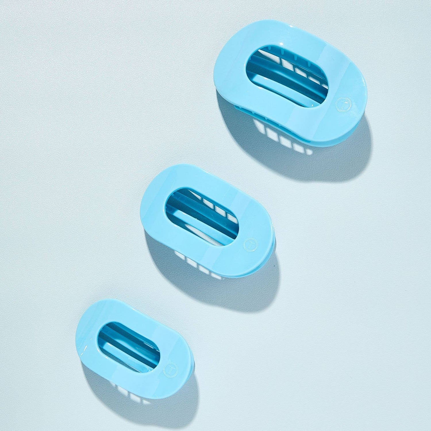 TELETIES - Flat Round Hair Clip | Large | Summer Sky