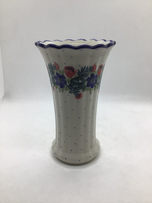 Garden Party Fluted Vase 7"
