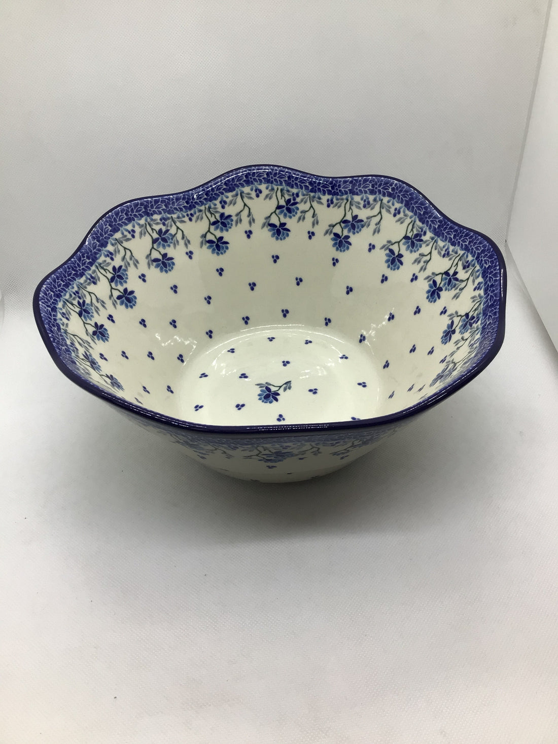 Clover Fields Wavy Edge Bowl 10&quot;
