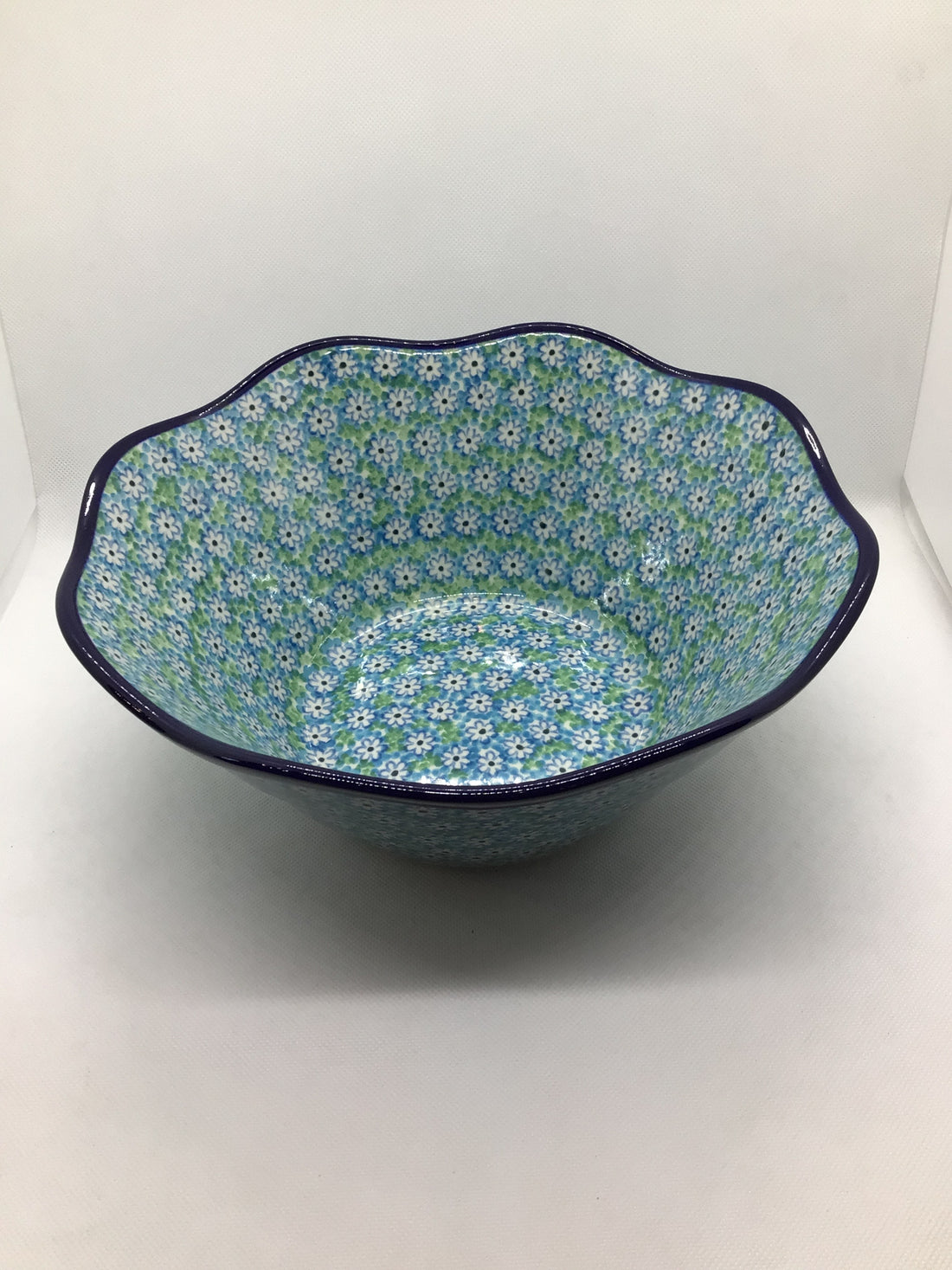 Key Lime Wavy Edge Bowl 10&quot;