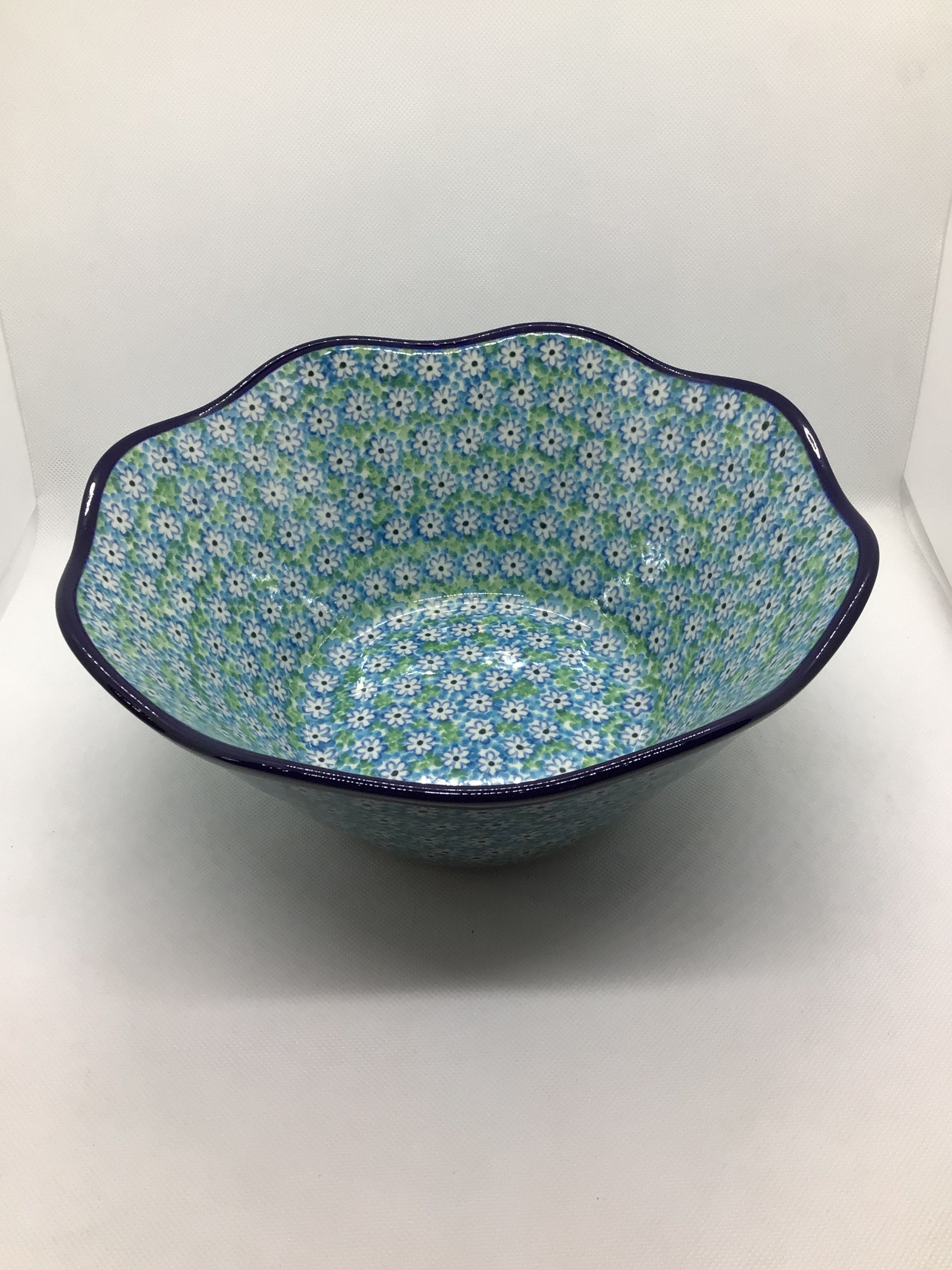 Key Lime Wavy Edge Bowl 10&quot;