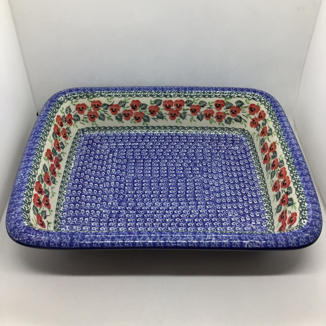 Red Pansy Lasagna Baker