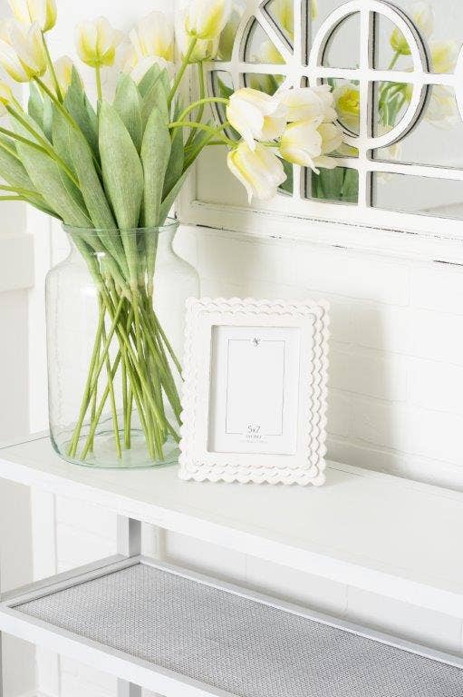 Adams &amp; Co. Wood Photo Frame Scallop 5x7