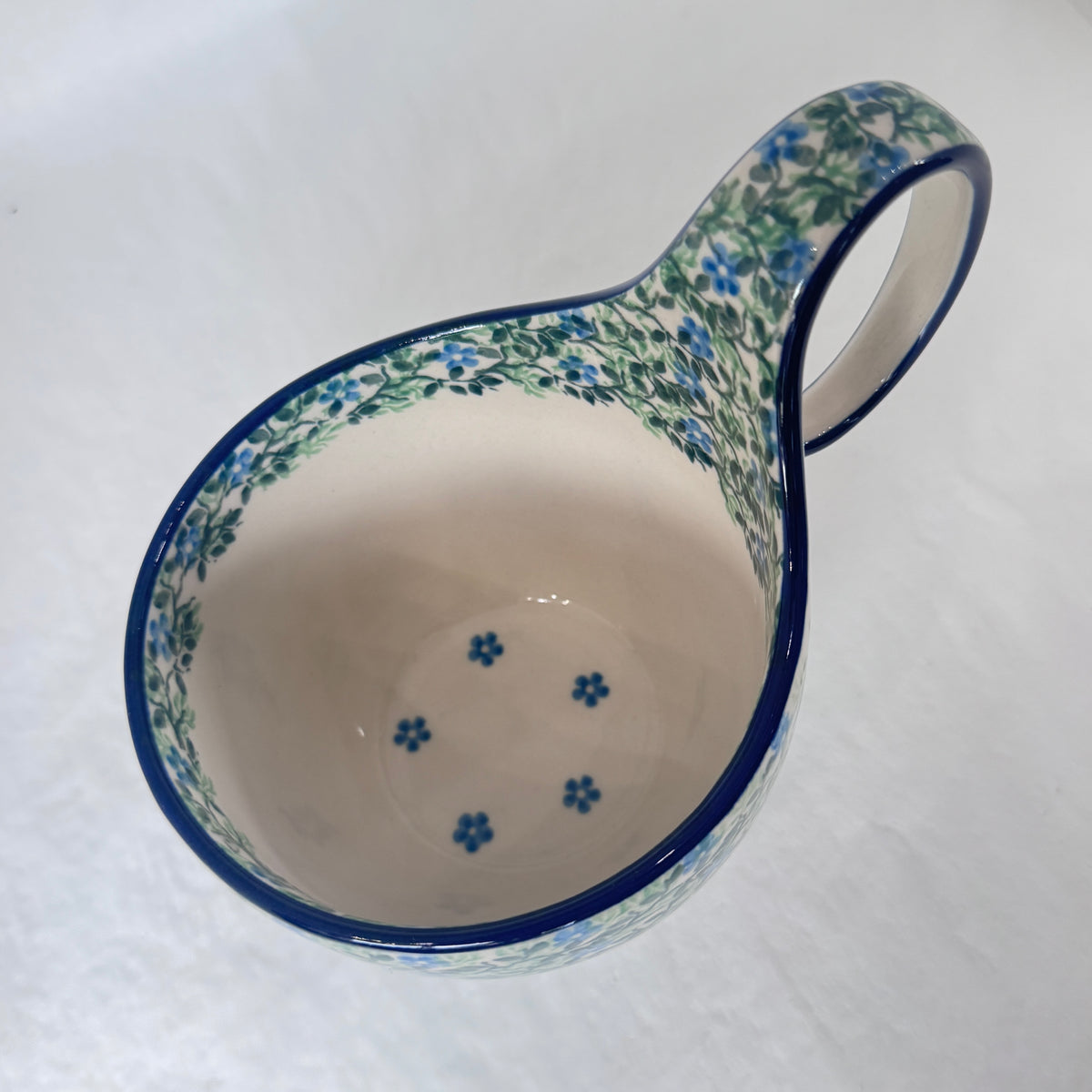 Wandering Vines Bowl w/Loop Handle