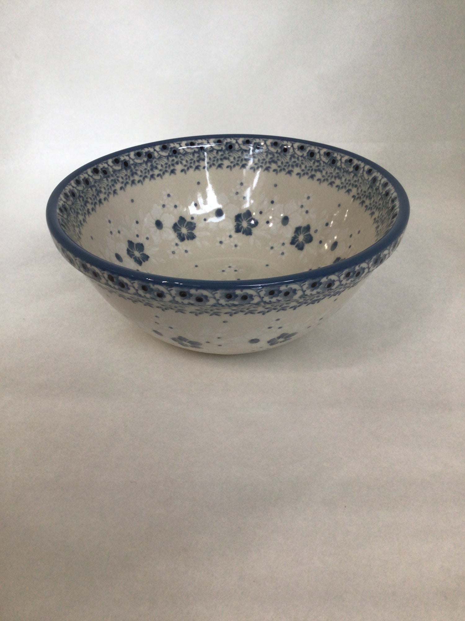 Simple Elegance Nesting Bowl 6.5"
