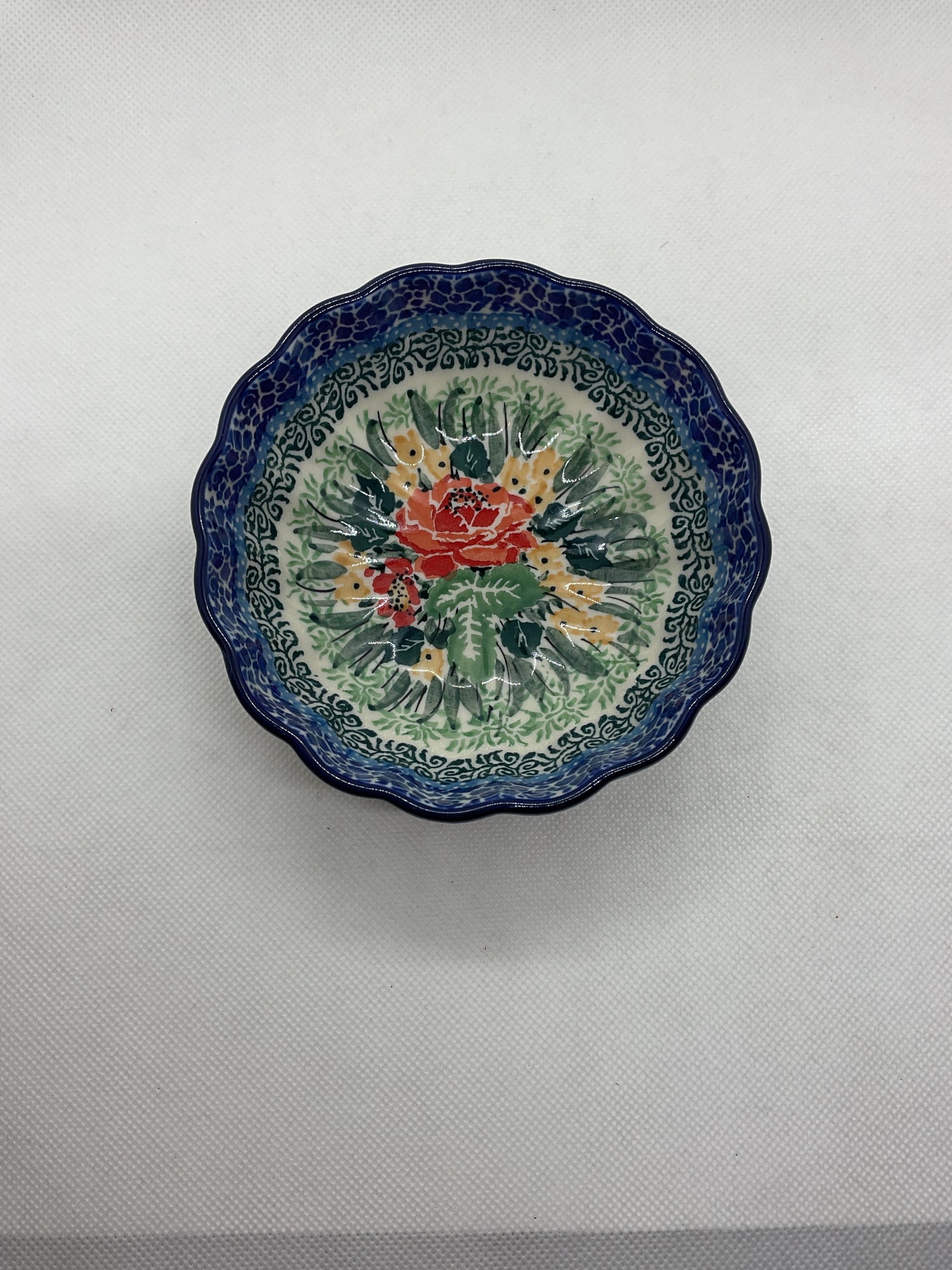 U4400 Scalloped Bowl 4.5&quot;