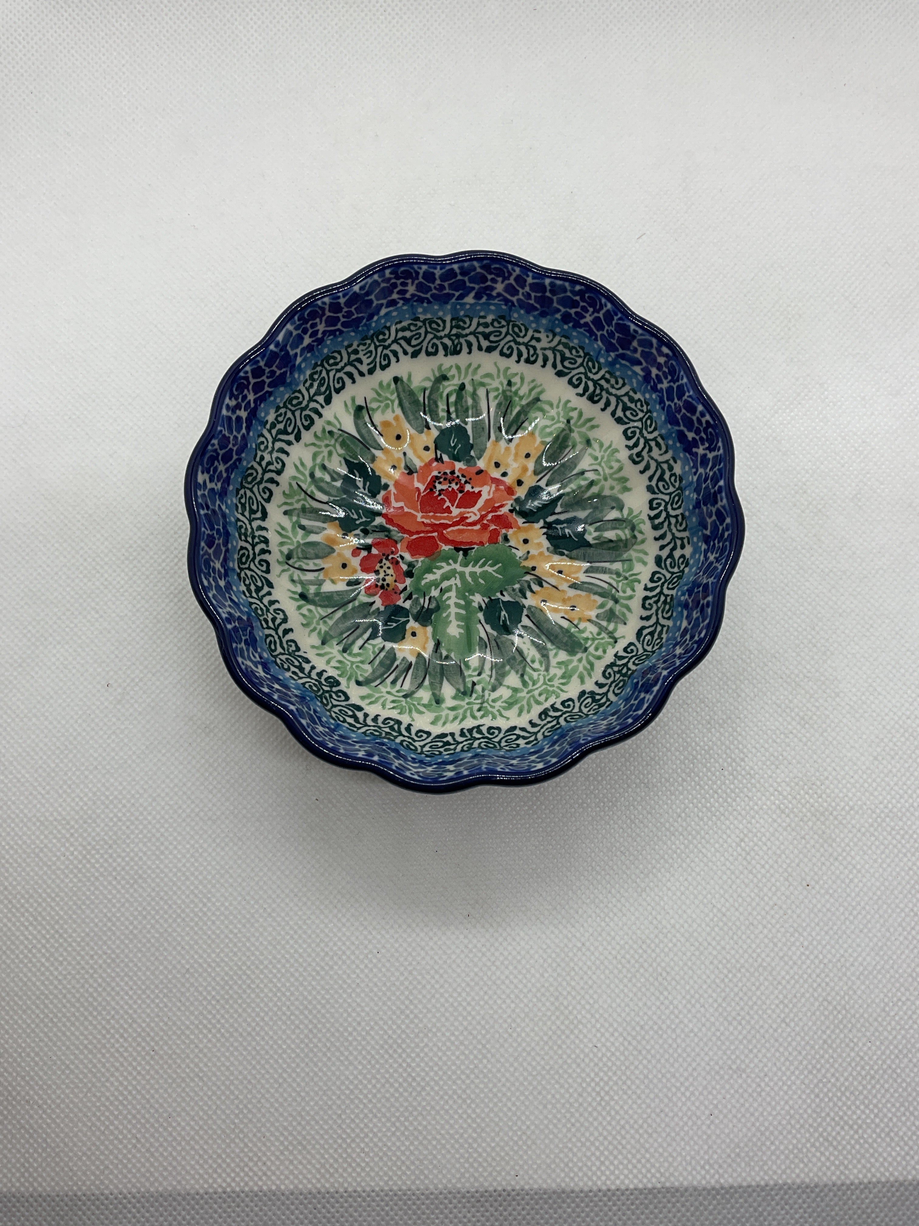 U4400 Scalloped Bowl 4.5&quot;