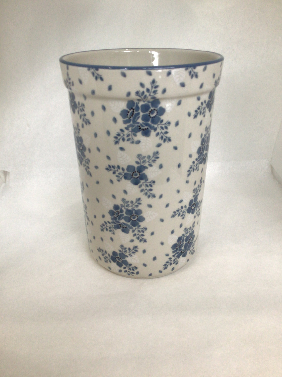 Blue Velvet Utensil Pot 7.75"
