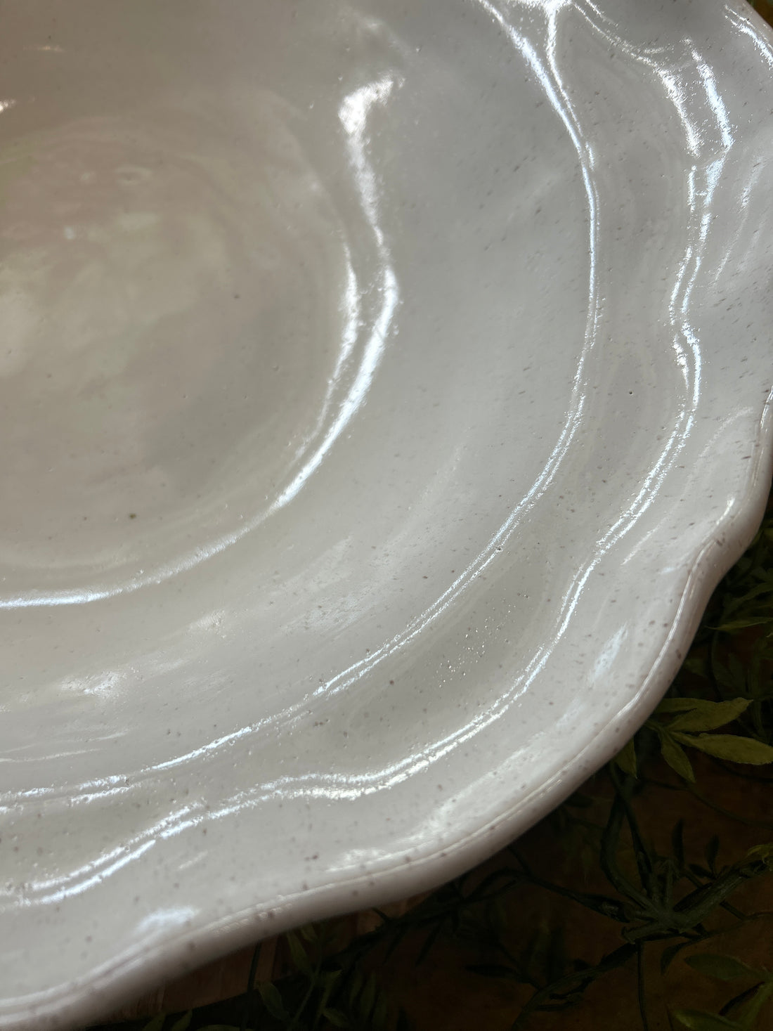 18&quot; Bowl-Eyelet White