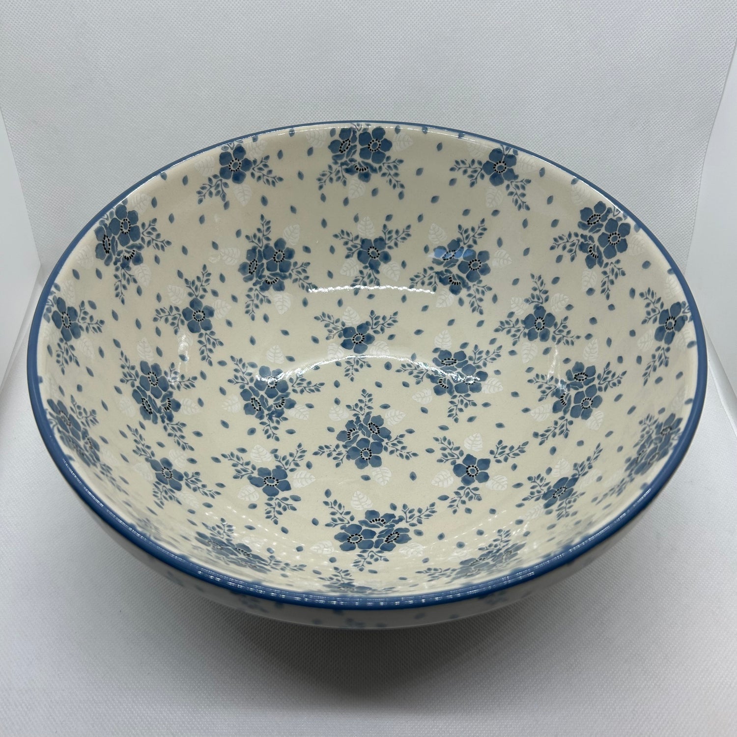 Blue Velvet Nesting Bowl 11&quot;
