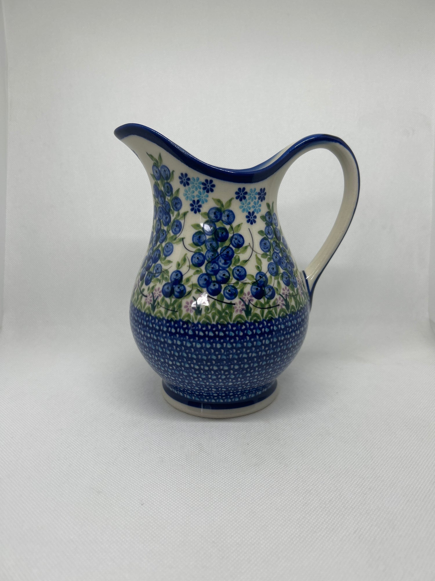 KALICH Blueberry Pitcher 7.5&quot;