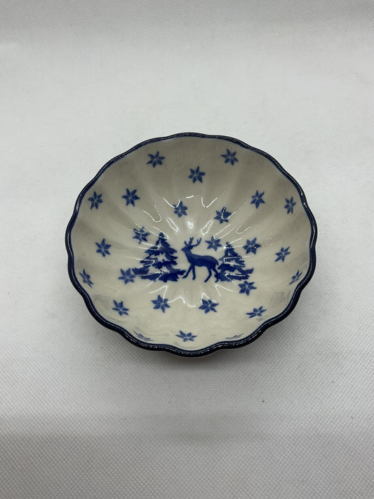 Snowy Pines Scalloped Bowl 4.5"