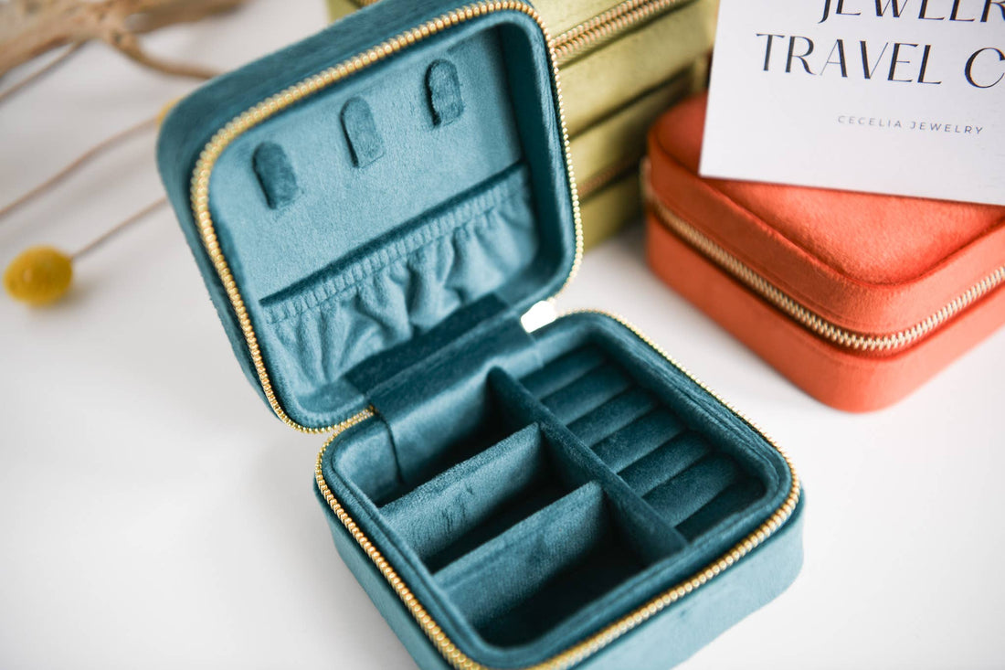 Square Jewelry Travel Cases