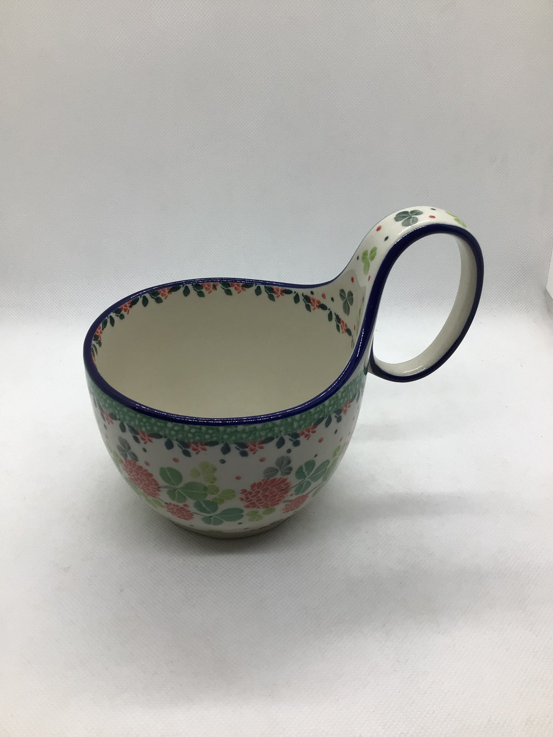 Shamrock Bowl w/Loop Handle