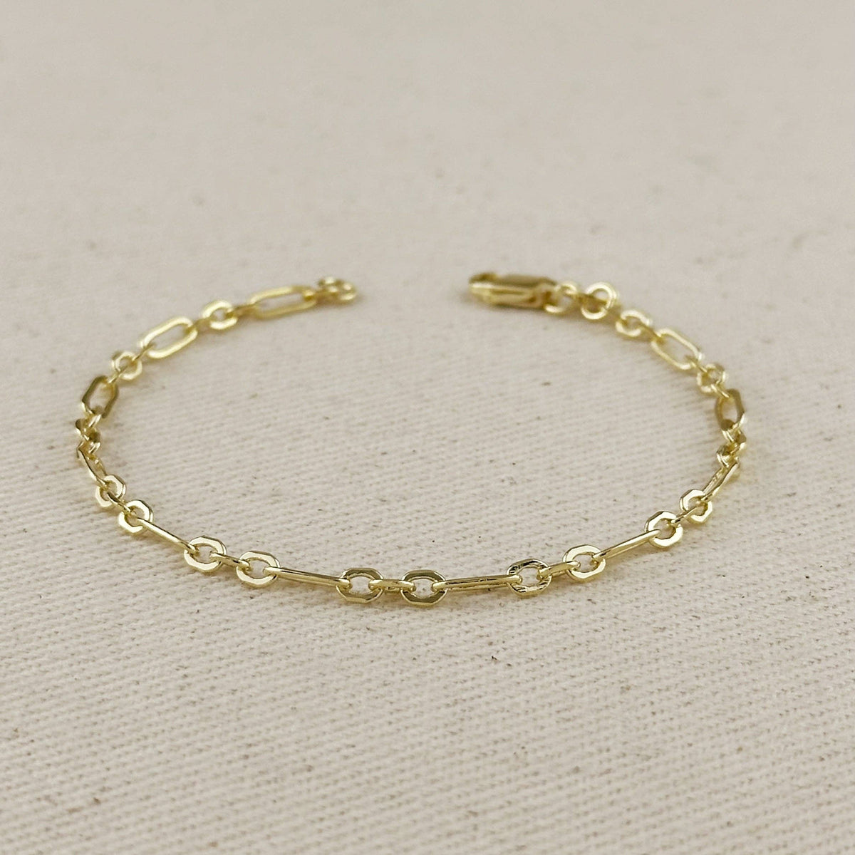 GoldFi - 18K Gold Filled 3x1 Alternated Paperclip Bracelet