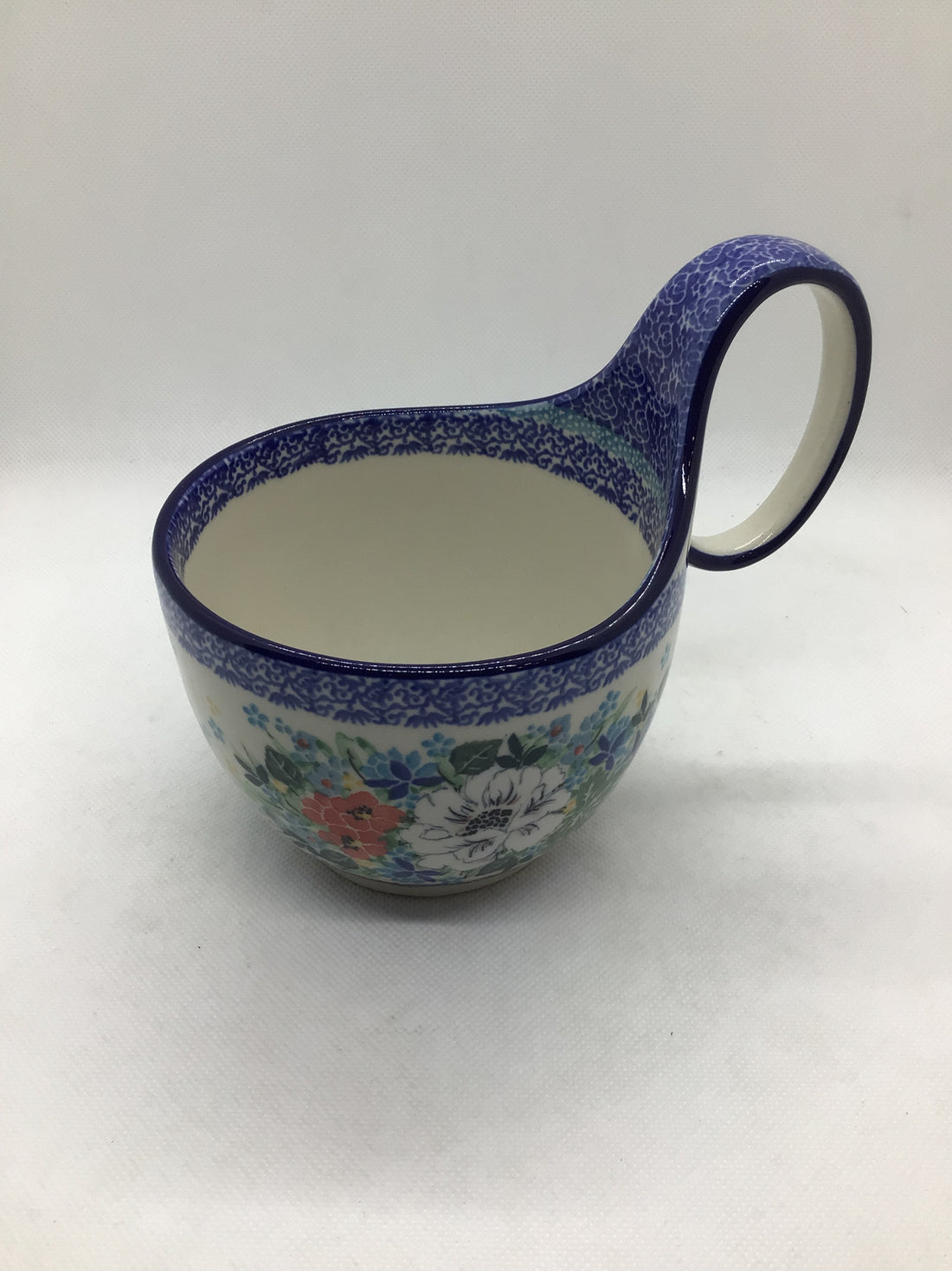 U5156 Bowl w/Loop Handle