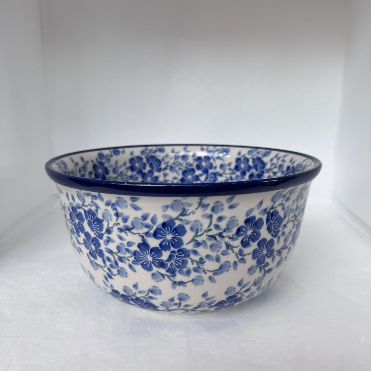 Timeless Blue Serving/Mixing Bowl 8.5"