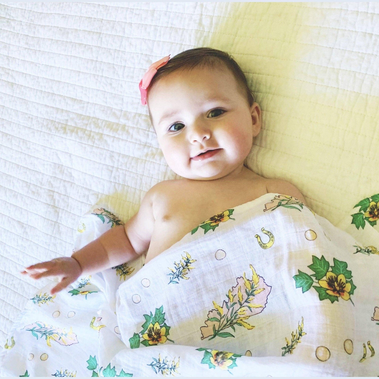 Little Hometown - Kentucky Baby (Floral) Muslin Swaddle Receiving Blanket Breathable and Lightweight