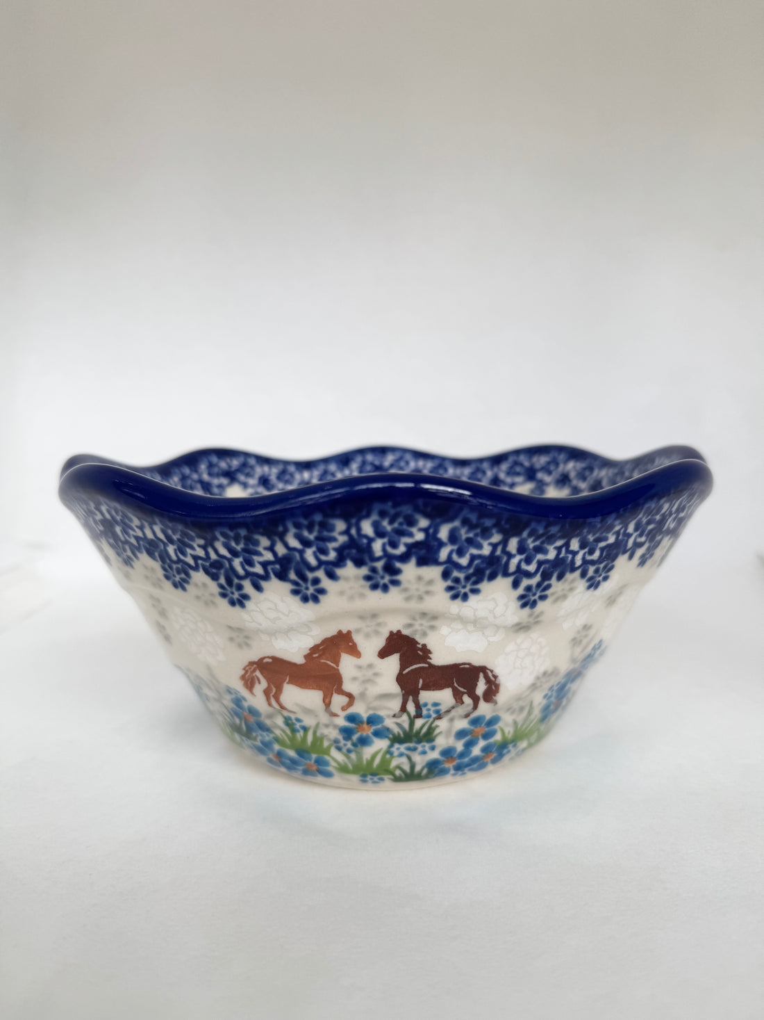 KALICH Bluegrass Beauties Wavy Bowl 9.5"