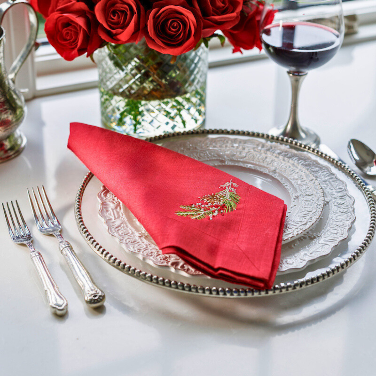 Arte Italica &amp; Crown Linen Designs - Natale Large Napkin