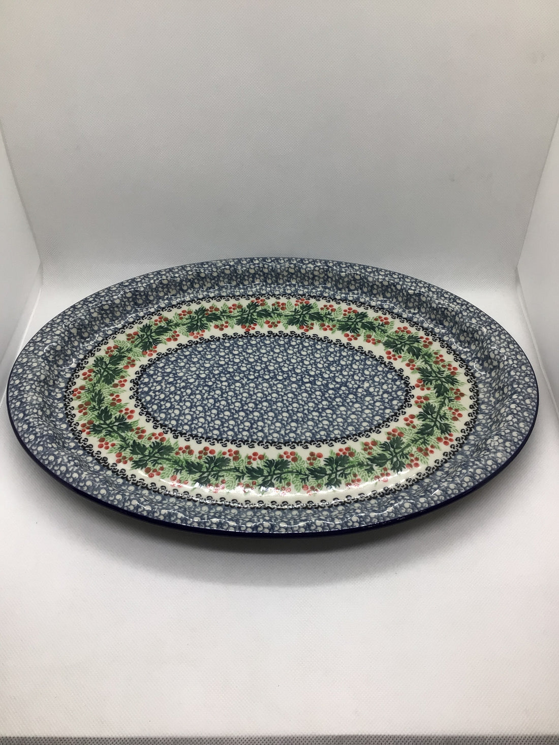 Holly Berry Oval Platter 14.5&quot;