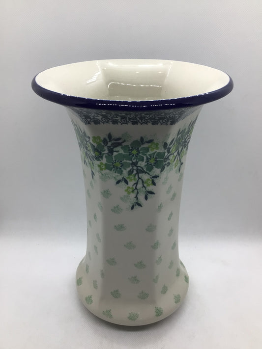 Evergreen Wreath Vase 9.5"