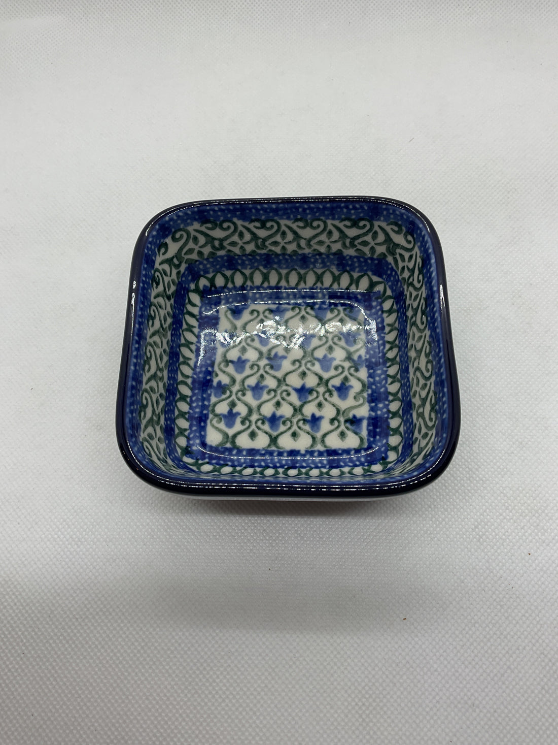 Tulip Trellis Square Ramekin