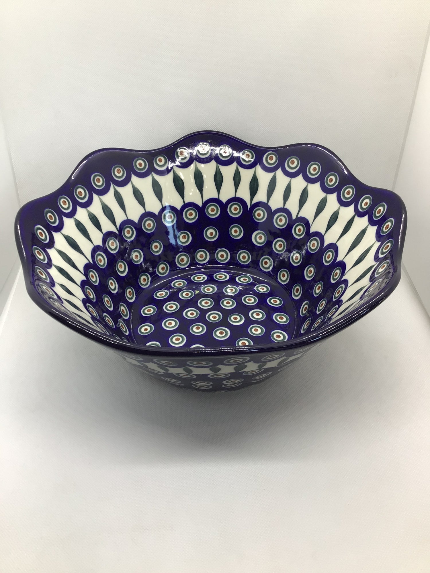 Traditional Peacock Wavy Edge Bowl 12&quot;