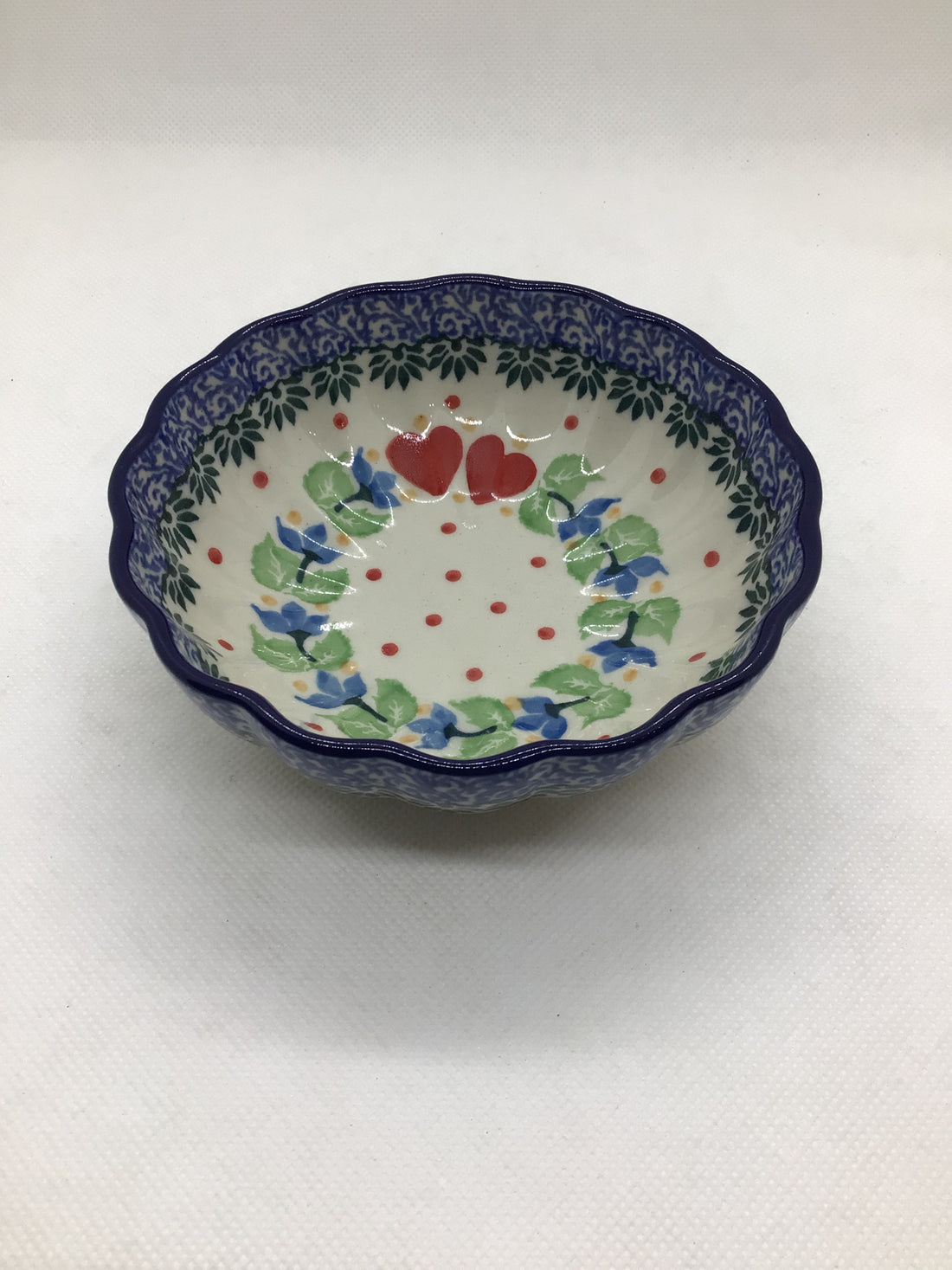 Sweet Hearts Scalloped Bowl 4.5&quot;
